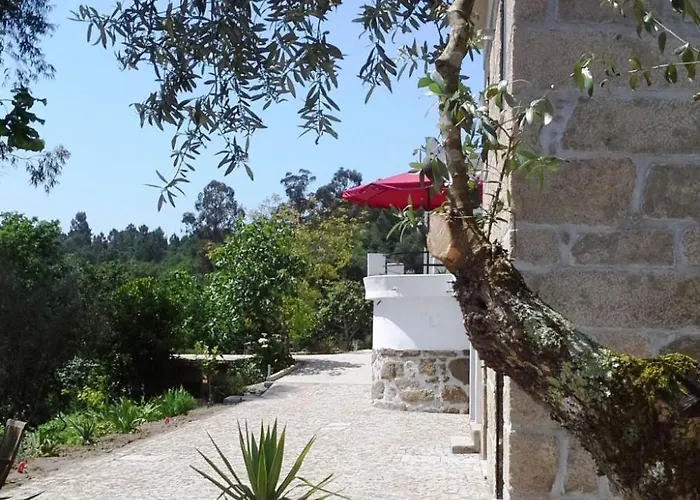 Renoviertes Fuer 7 Personen In By Interhome * Tondela