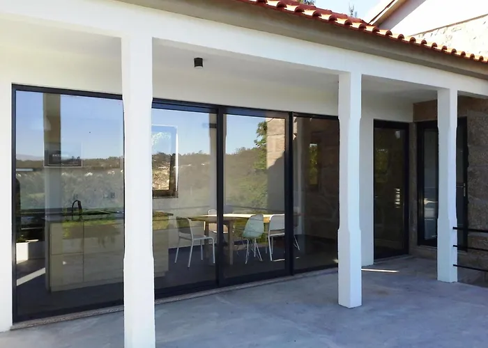 Renoviertes Fuer 7 Personen In By Interhome * Tondela