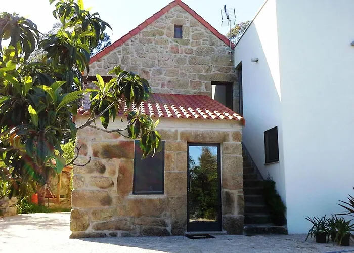 Hébergement de vacances Renoviertes Fuer 7 Personen In By Interhome Tondela